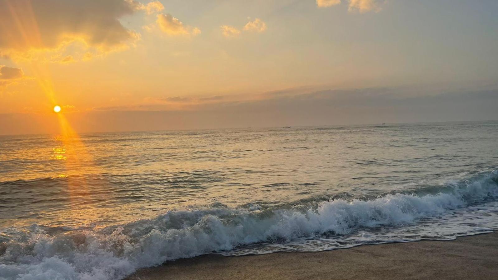 Barefootbay - Villa With Private Beach Access Chennai Ngoại thất bức ảnh